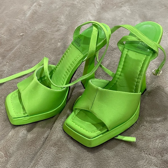 Steve Madden Heels - Picture 10 of 11